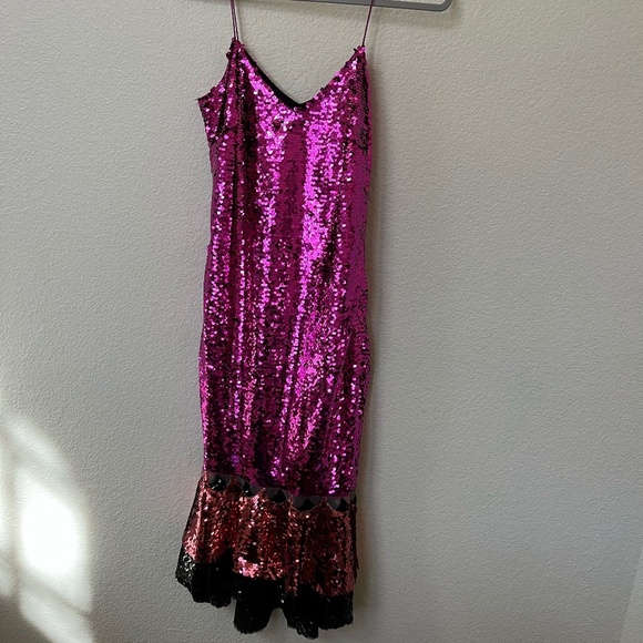NWT SACHIN & BABI | Maslak Sequined Flounce Hem Midi Dress in Fuchsia | Size 0 - Picture 6 of 16